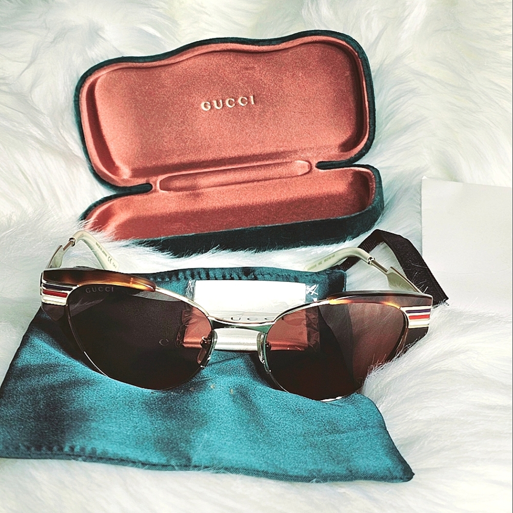 Gucci Sunglasses GG0522S NEW